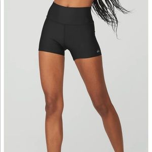 3” high waist airlift shorts